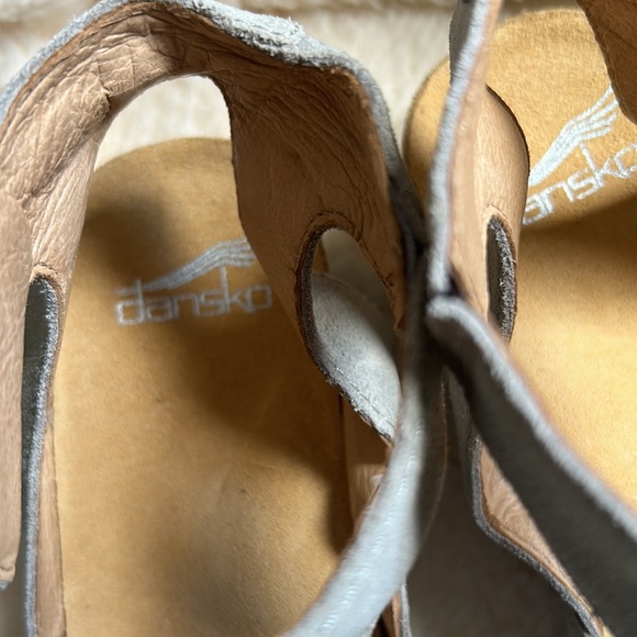 Dansko Taylin Burnished Suede Wedge Sandals Taupe Size 39 - Picture 12 of 12